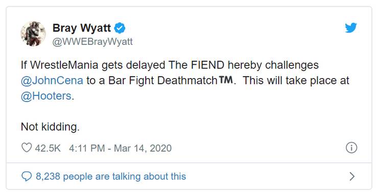 Resultado de imagem para Wyatt tweet hooters