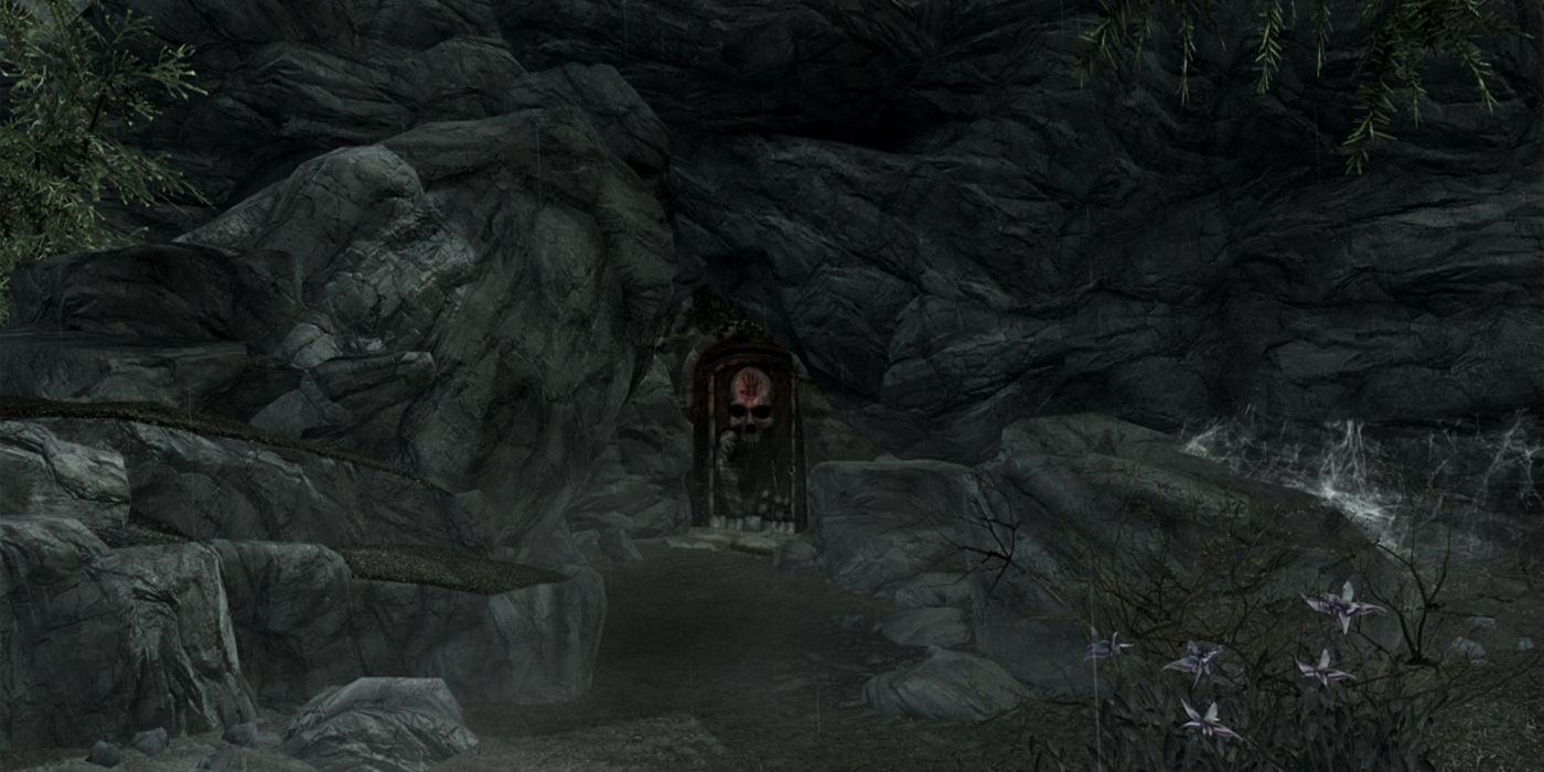 Minecraft Player Recreates Skyrim's Dark Brotherhood Sanctuary