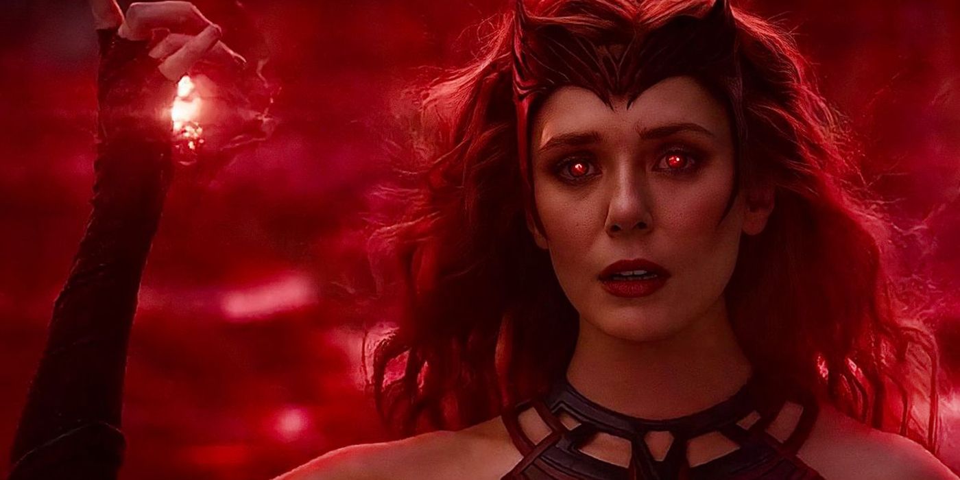 Impressive Scarlet Witch Cosplayer Looks Just Like Elizabeth Olsen